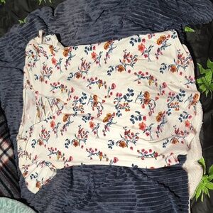 NOBO Women's Floral Blouse with Lace-Up Detail